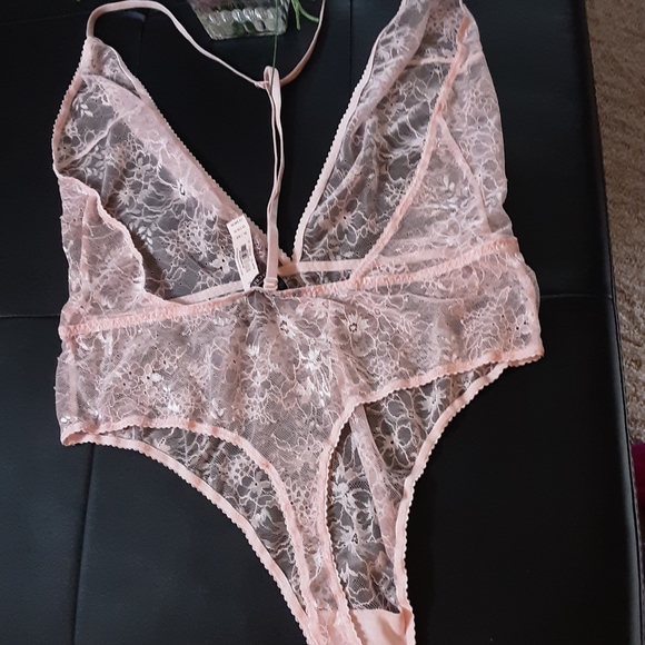 NWT VICTORIAS SECRET XL BODY SUIT - Picture 3 of 5